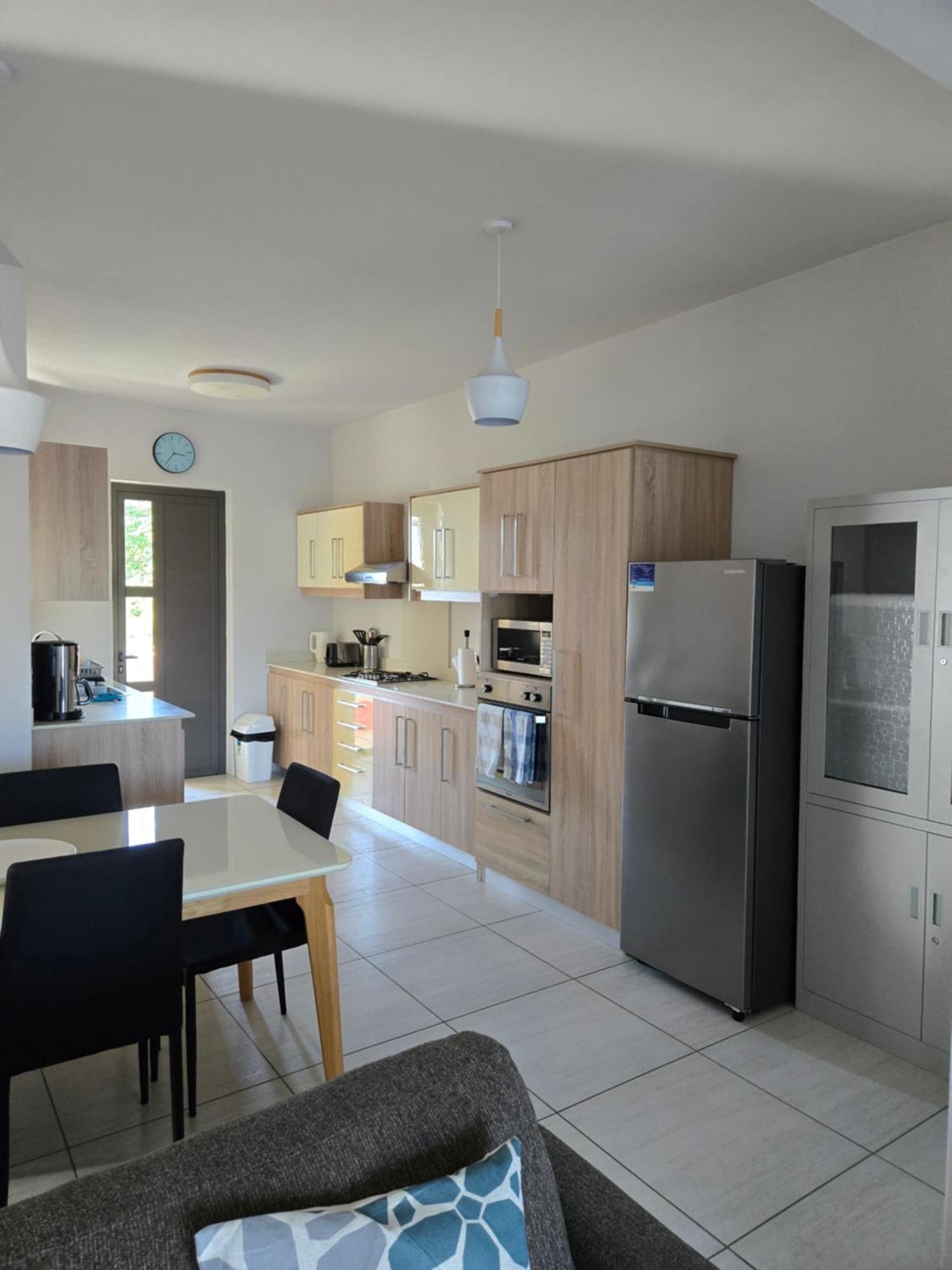Modern And Cosy Condo: Westwood Apartments Flic en Flac Екстер'єр фото