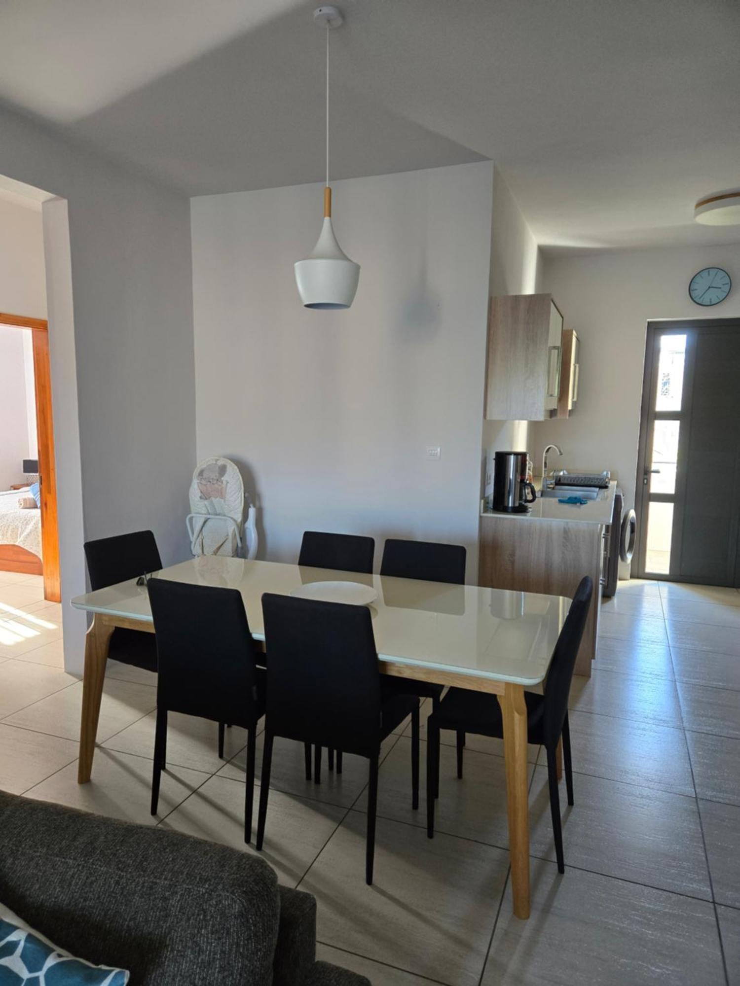 Modern And Cosy Condo: Westwood Apartments Flic en Flac Екстер'єр фото